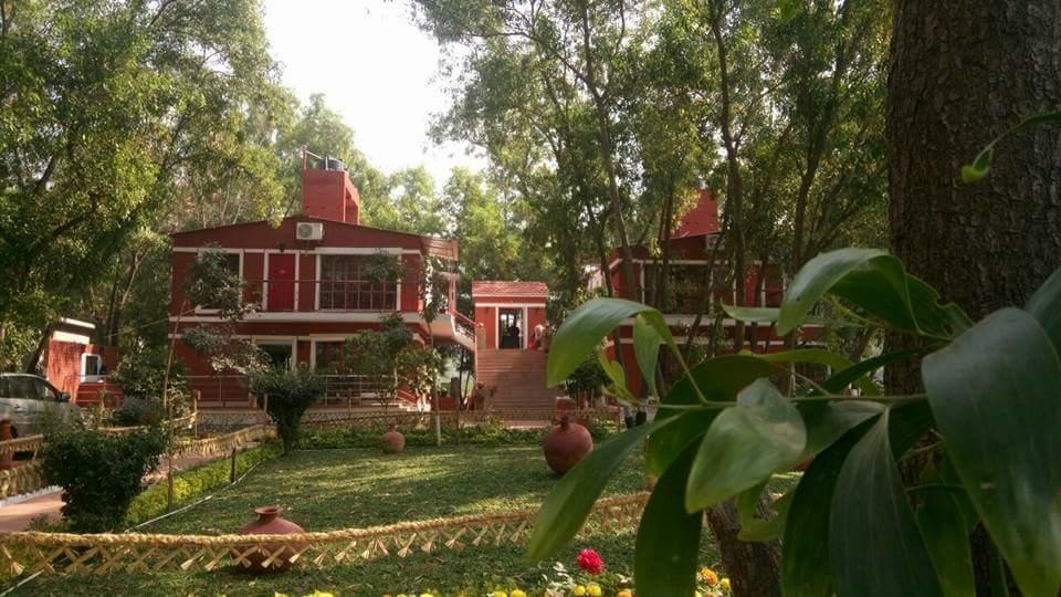 La-Sonajhuri Resort Bolpur Exterior photo